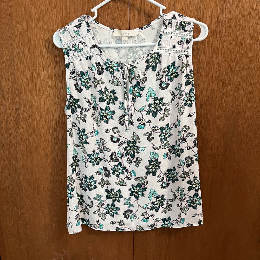 LOFT  Small White and Teal Floral Blouse